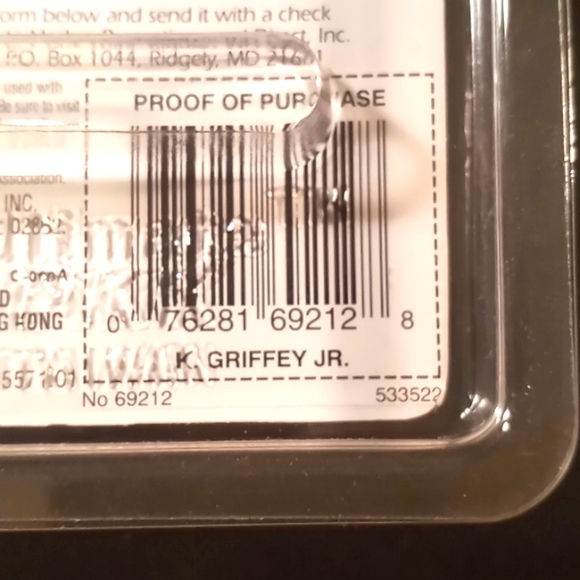 Starting Lineup - 1997 - Ken Griffey Jr - Base Series - Picture 3 of 3